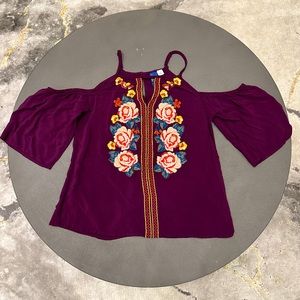 NWOT Francesca's Blue Rain Burgundy Cutout Shirt/Top